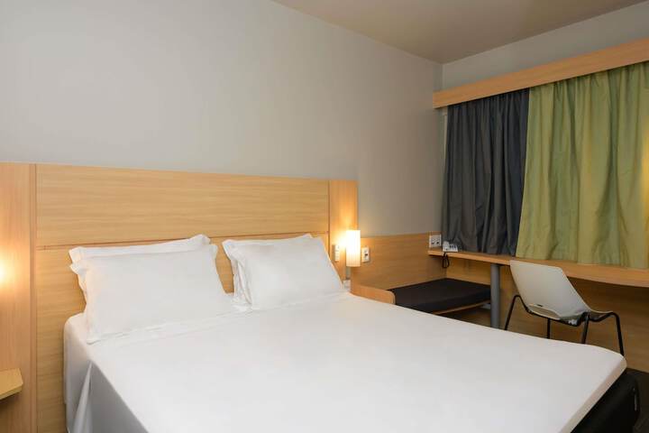 Room 5 of 56