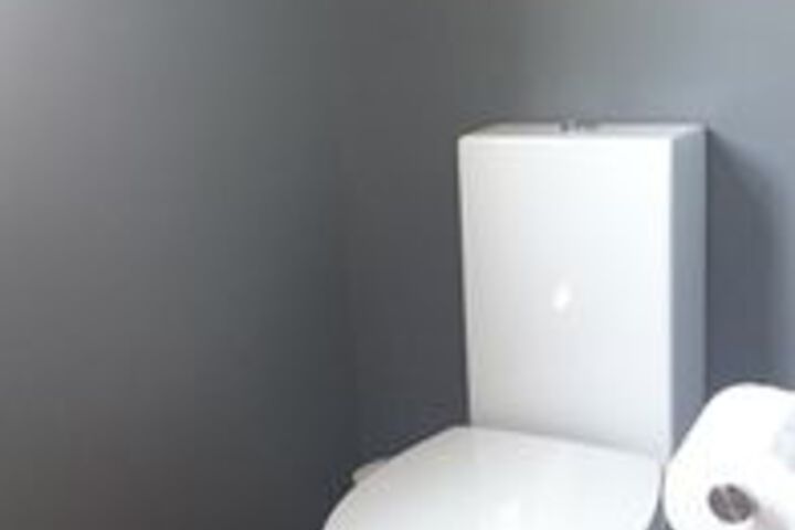 Room 6 of 53