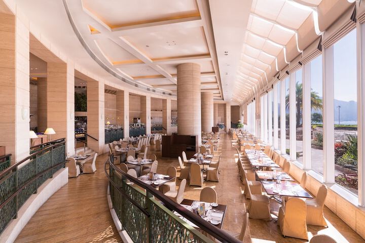 Dining Photos