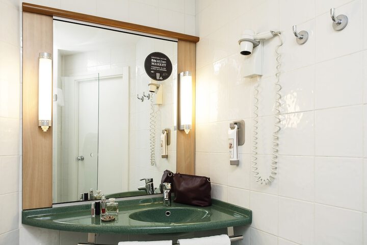 Bathroom Interior Photo