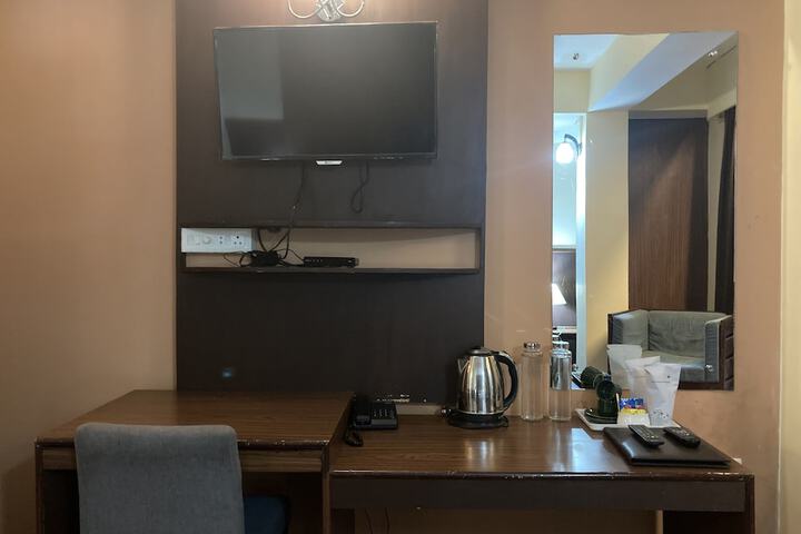 Room 22 of 61