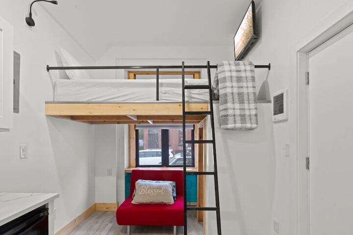 Room 29 of 110