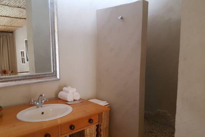 Room 56 of 114