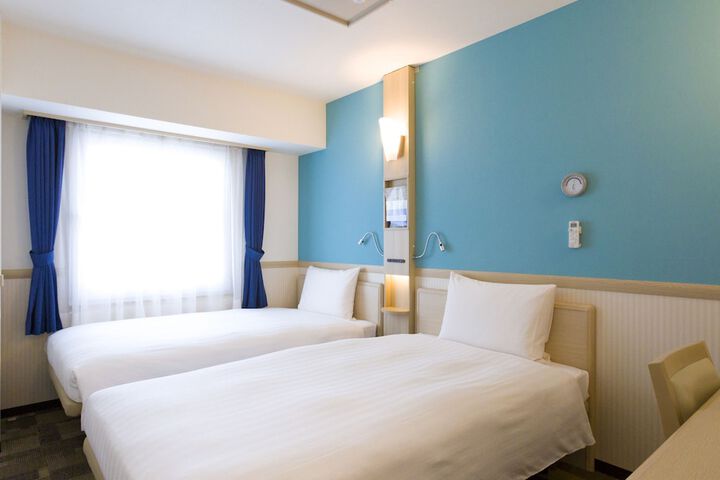 Room 10 of 44