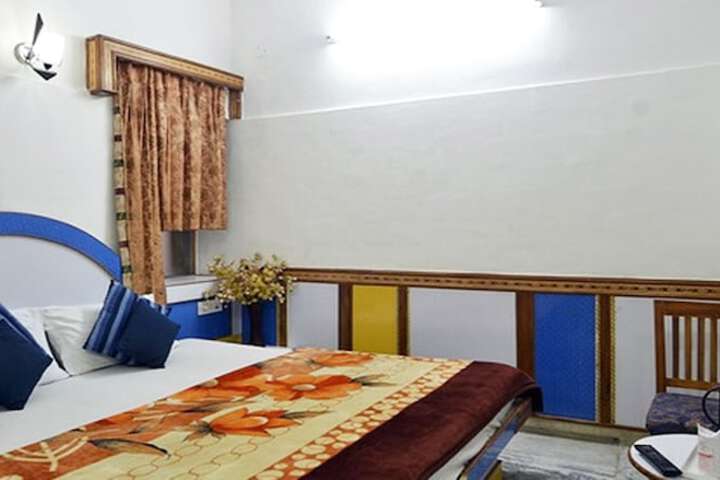 Room 19 of 27