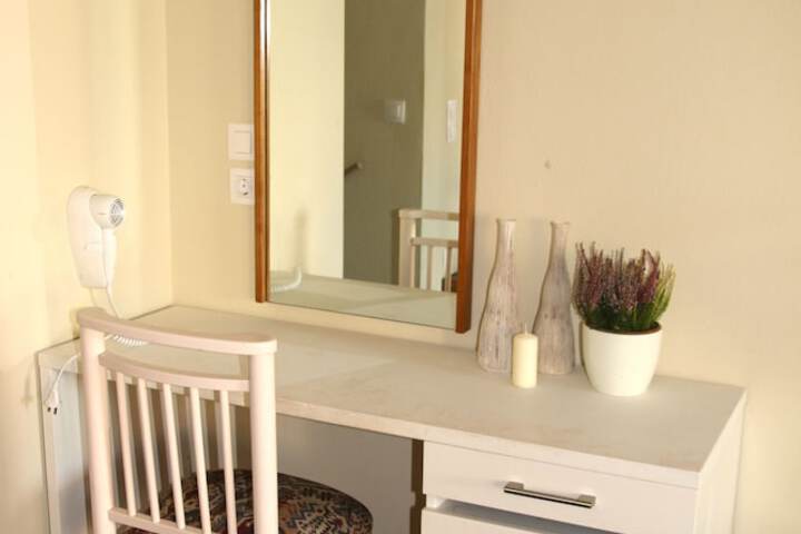 Room 55 of 106