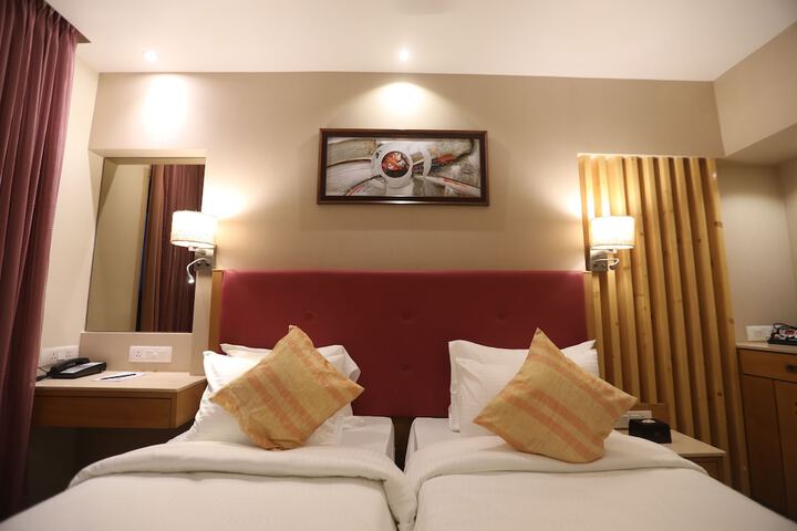 Room 13 of 71