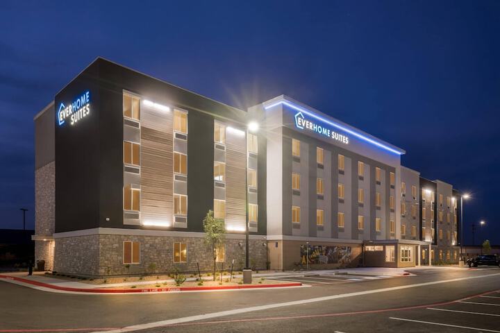 Hotel 40 of 44