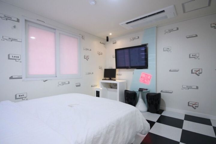 Room 114 of 126