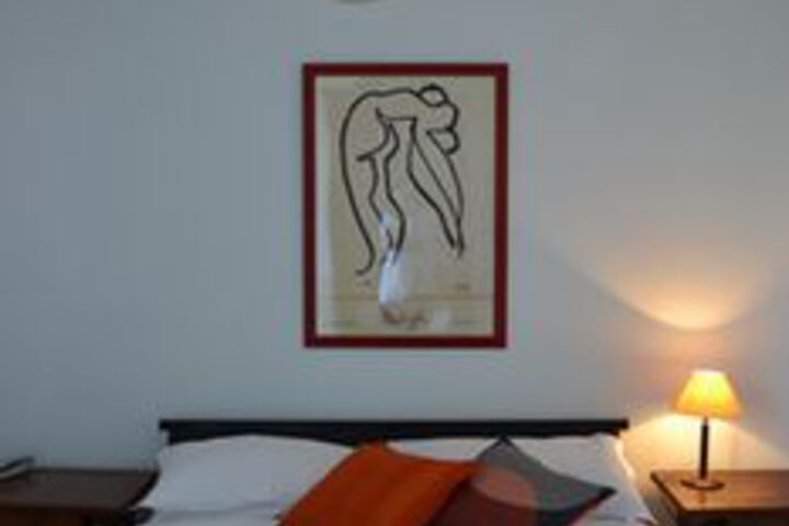 Room 7 of 34