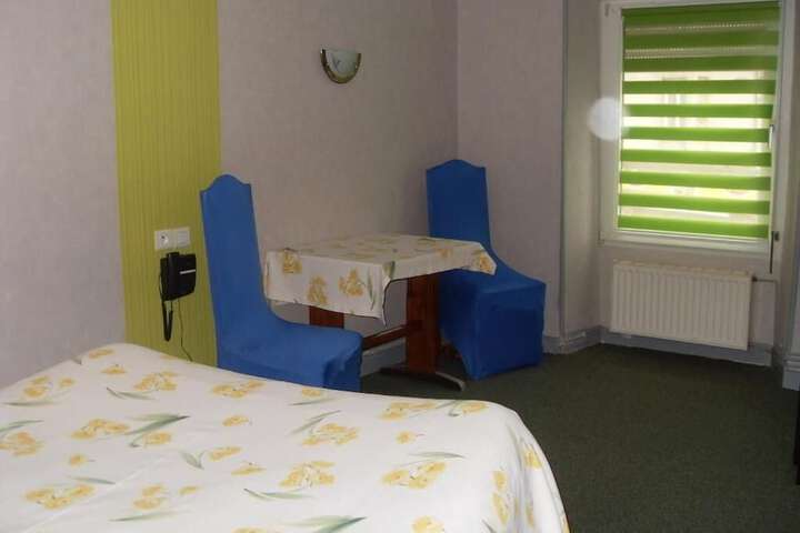 Room 7 of 31