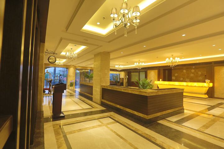 Hotel Interior 7 of 74