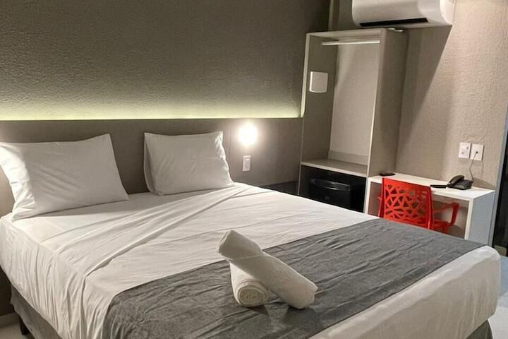 Room 4 of 15