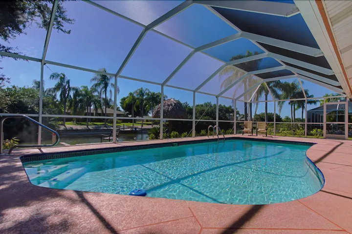 Pool 10 of 16