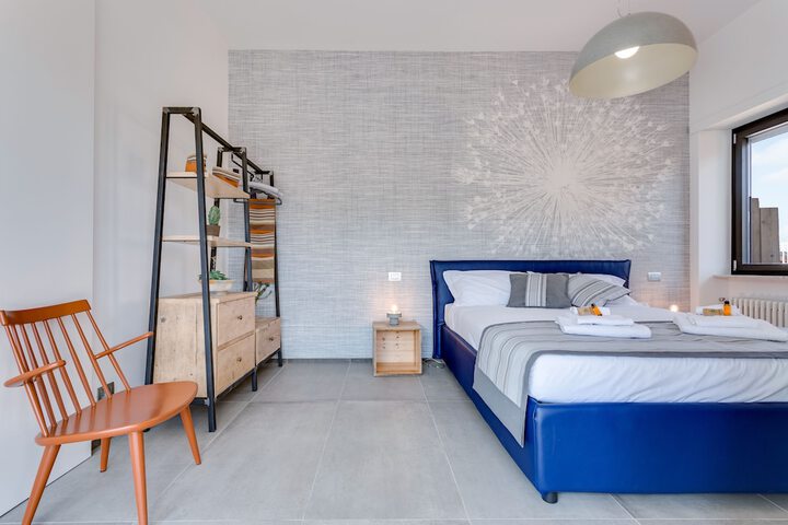 Room 9 of 270