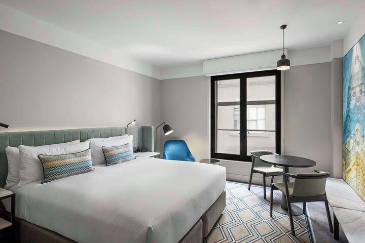 Room 19 of 60