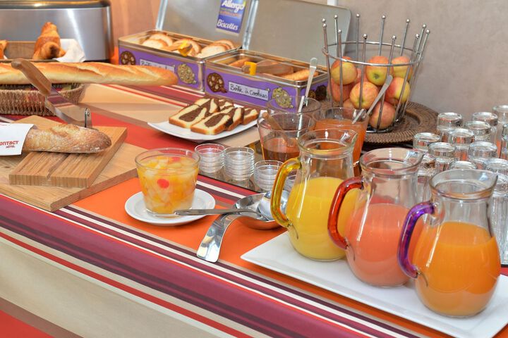 Breakfast/Coffee Service 43 of 57