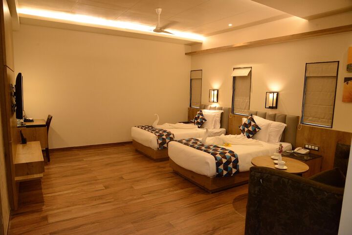 Room 7 of 22