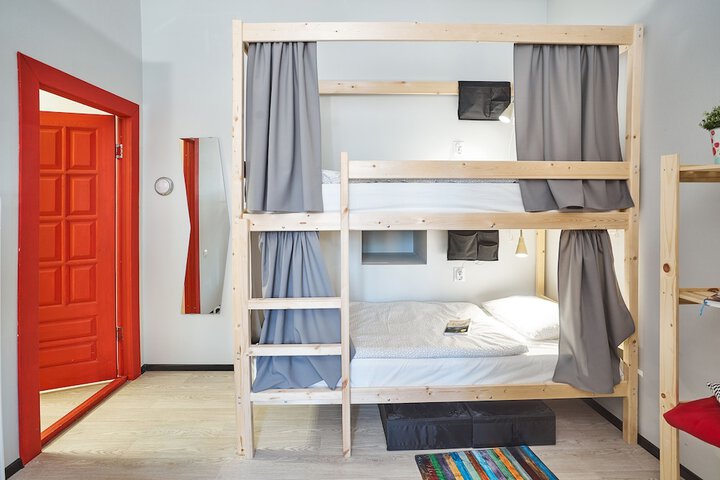 Room 35 of 40