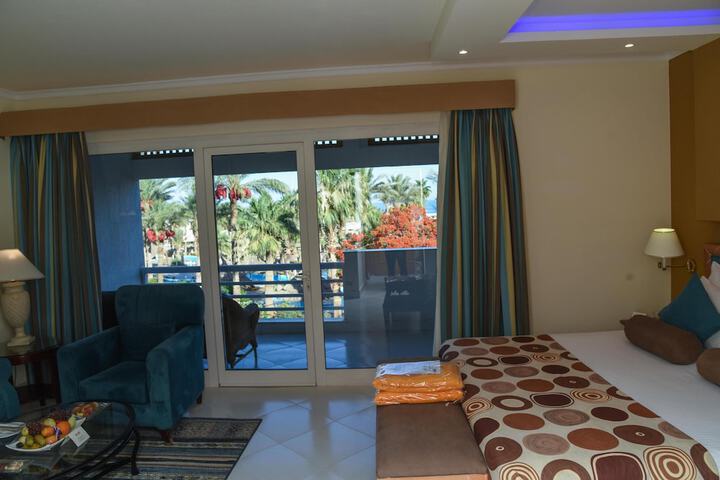 Room 48 of 155