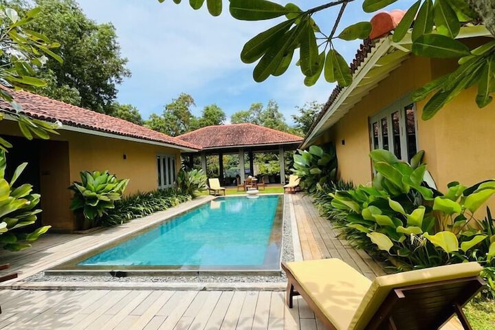 Pool 35 of 71