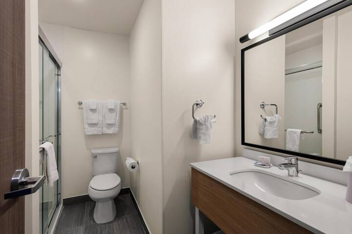 Bathroom shower