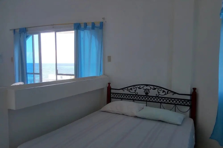 Room 2 of 15