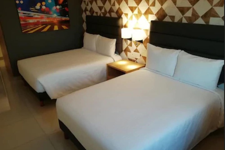 Photo of Urbainn Hotel