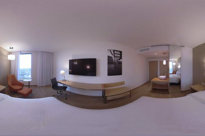 Room 22 of 69