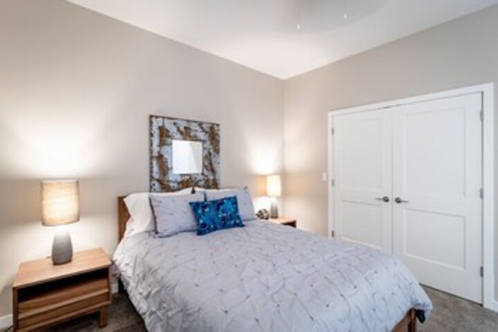 Room 21 of 35