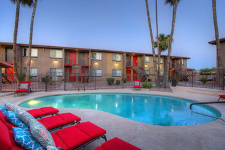 Pool 15 of 24