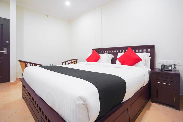 HOTEL PRINCE BY OYO ROOMS