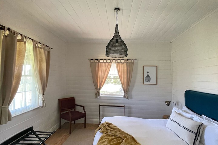 Room 93 of 164