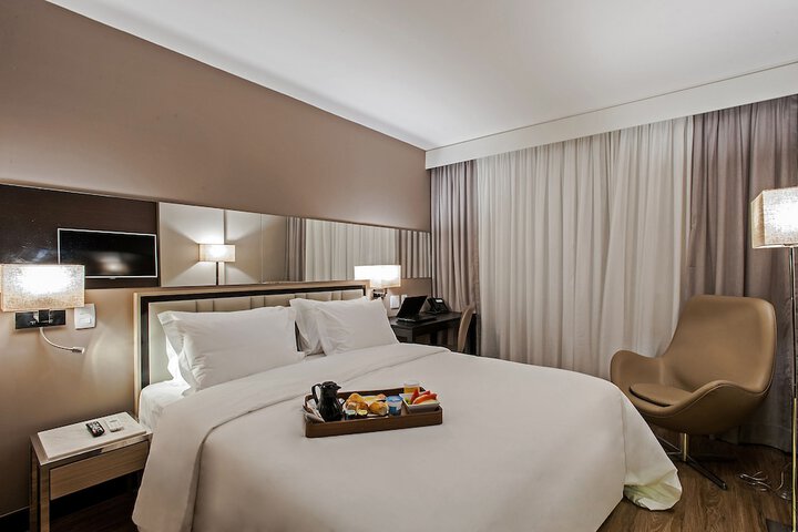Room 10 of 45