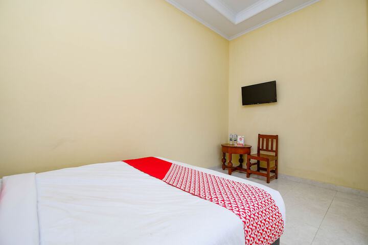 Room 7 of 35