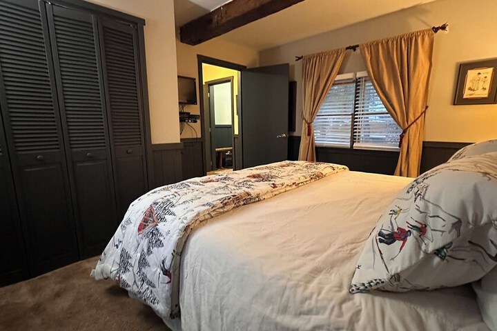 Room 75 of 203