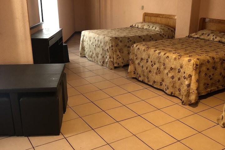 Room 21 of 44