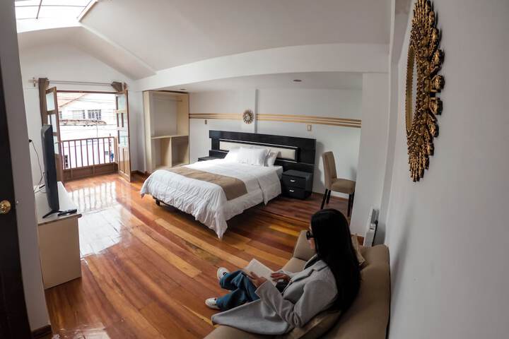 Room 18 of 32