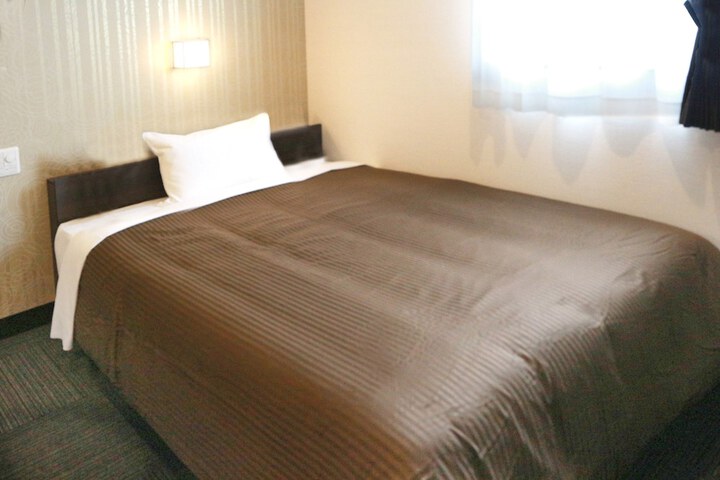 Room 3 of 41