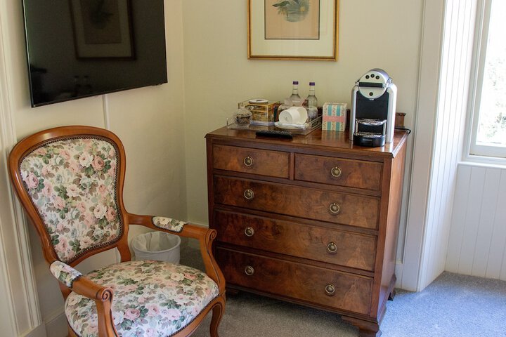 Room 49 of 158