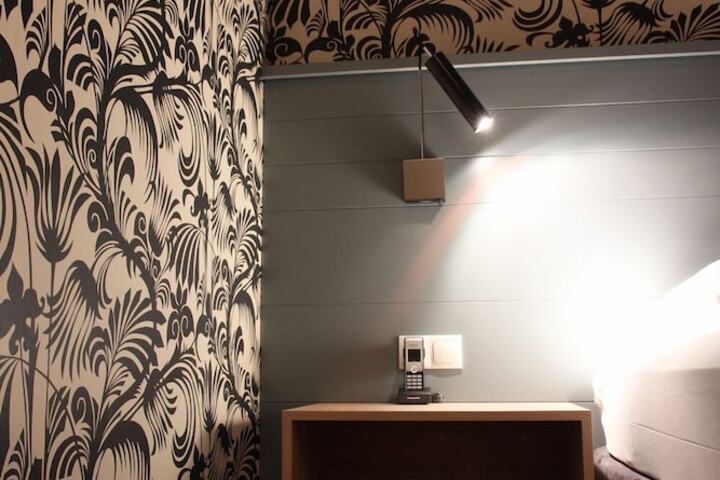 Room amenity