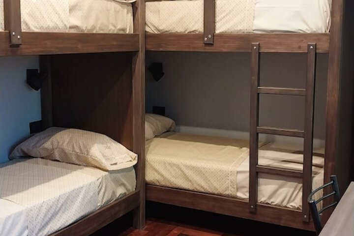 Room 25 of 57