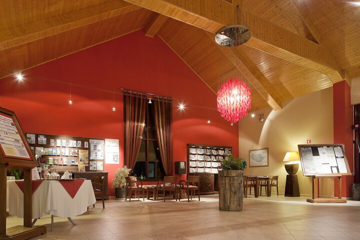 Hotel Interior 2 of 61