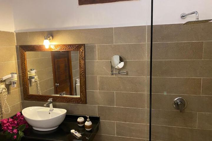 Bath Photo