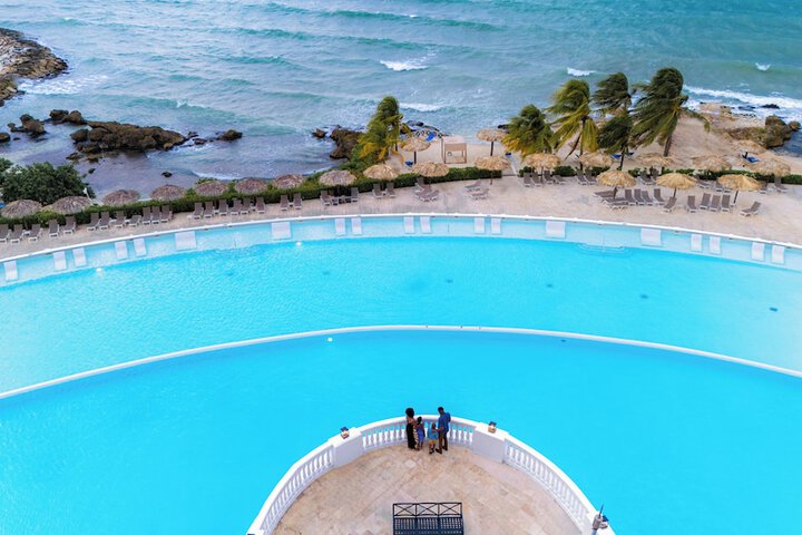 Pool 89 of 223