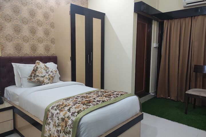 Room 26 of 55