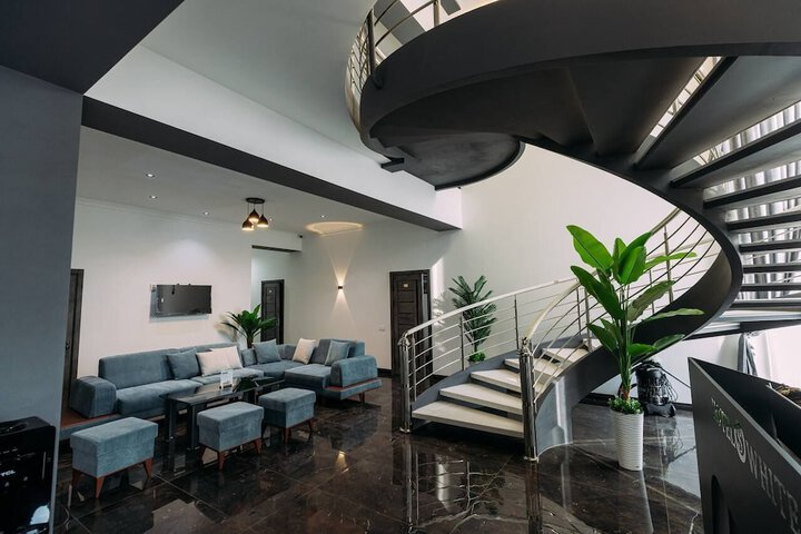 Hotel Interior 6 of 49