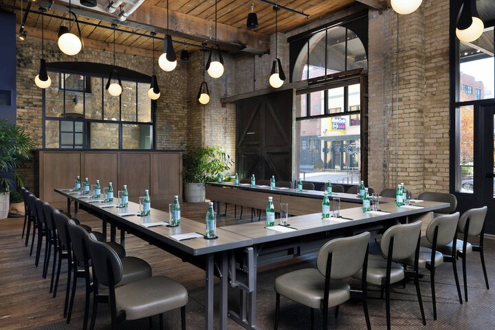 Meeting facility