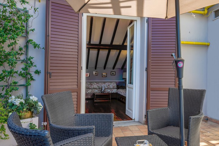 Terrace/Patio 39 of 75