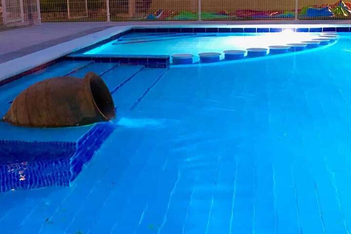 Pool 57 of 131